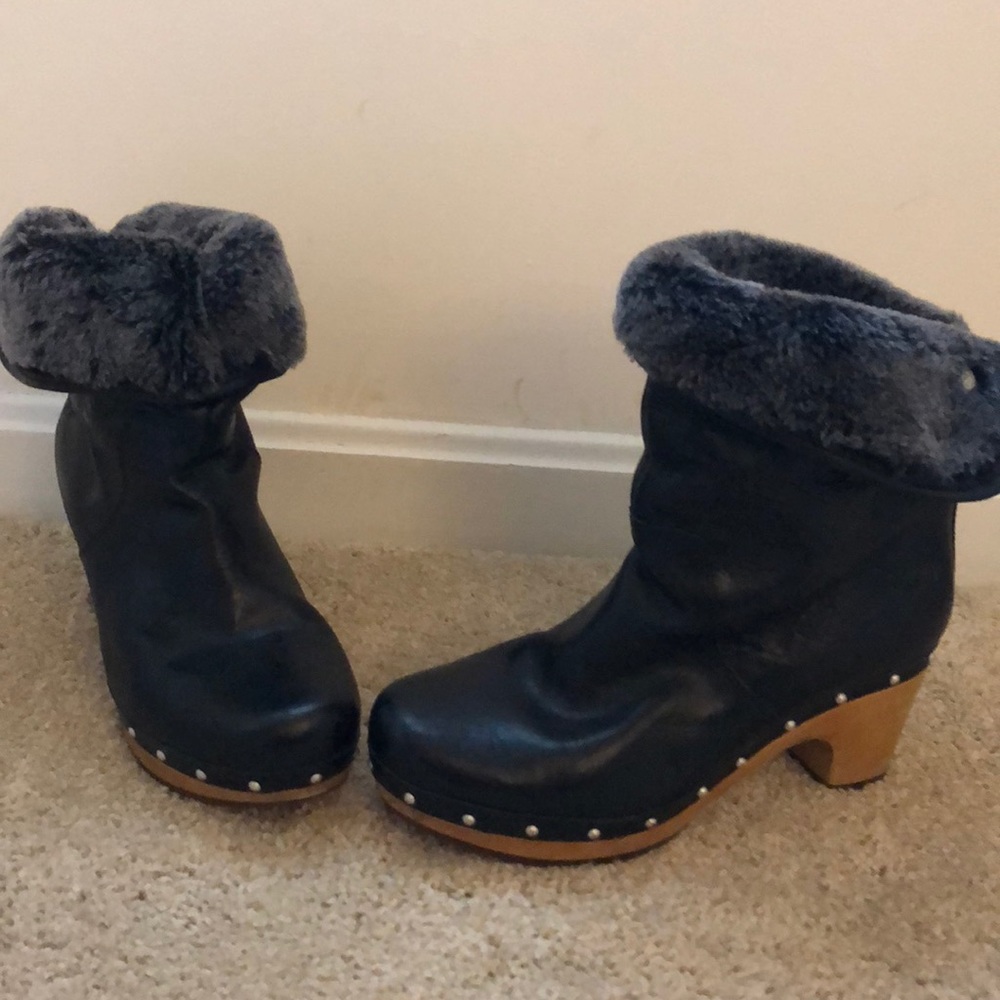 Black Ugg Boots